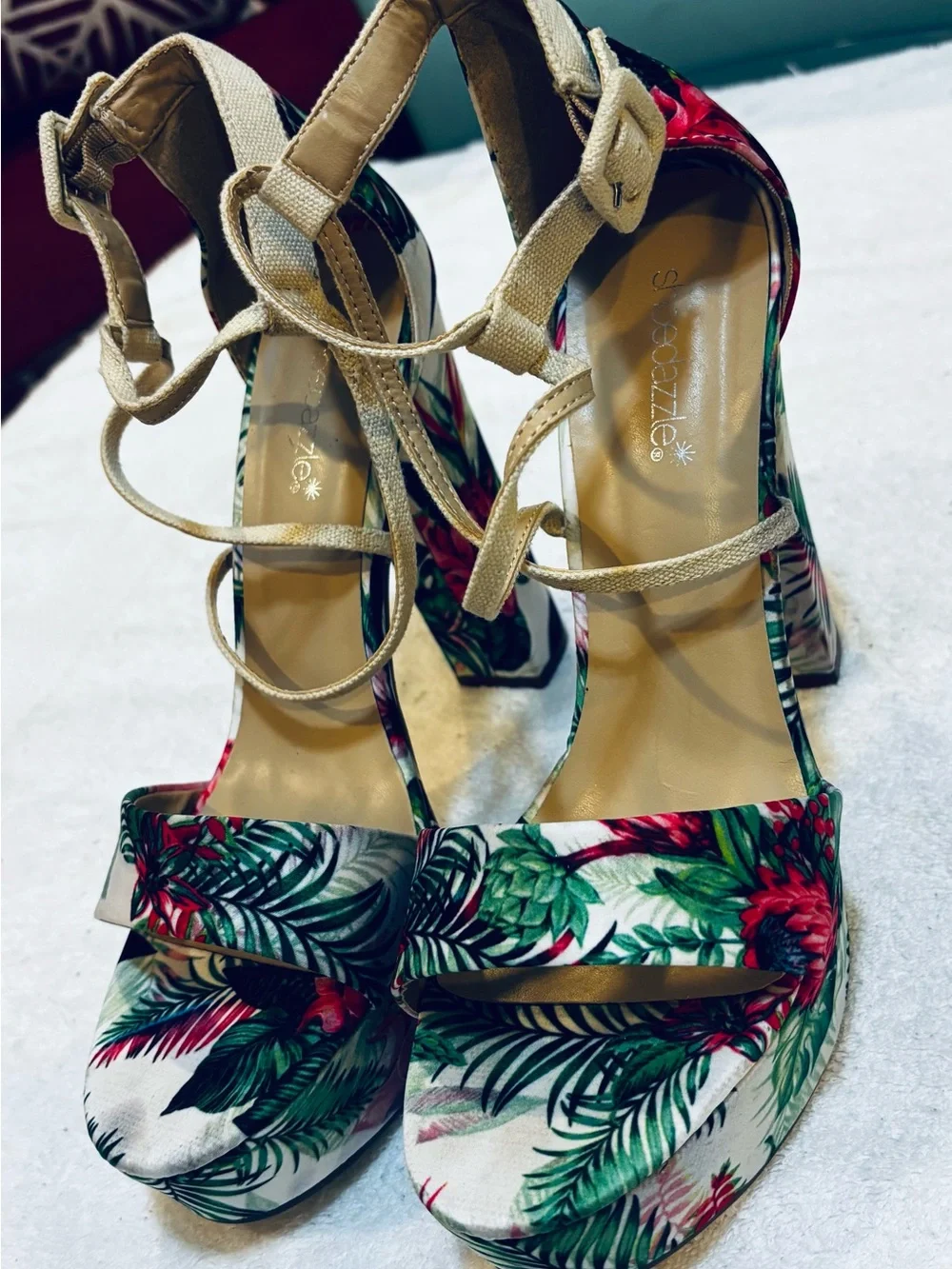 Almost Brand New Heels By ShoeDazzle - Size 9.5 - Heel 5.5 Inches - Box 85